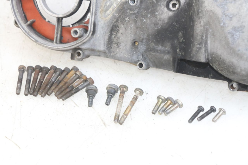 photo de CUBIERTA DEL VARIADOR YAMAHA YP MAJESTY 125 (1998 - 2001) - Vista general del producto