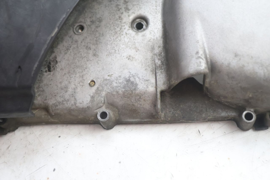 photo de TAPA VARIADOR YAMAHA YP MAJESTY 125 (2002 - 2006) - Primer plano técnico