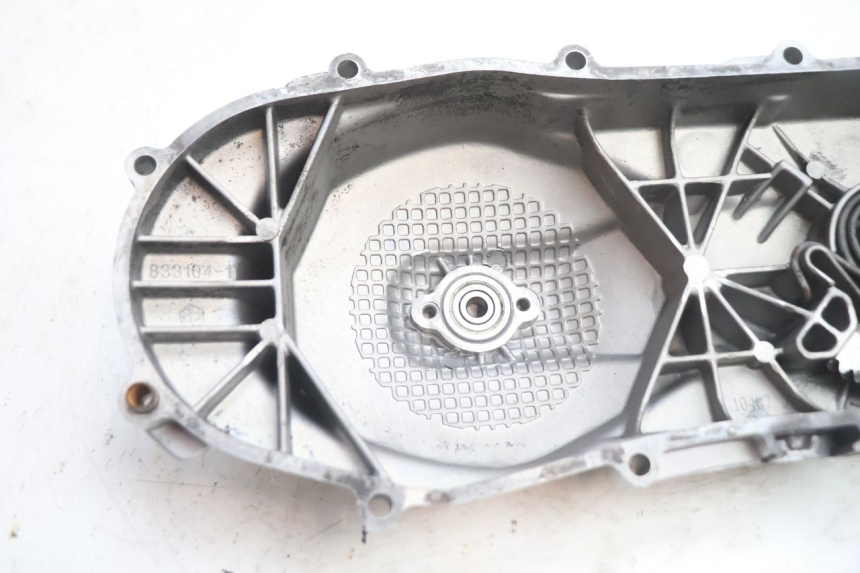 photo de CUBIERTA DEL VARIADOR PIAGGIO ZIP 2T 50 (2009 - 2019) - Características distintivas