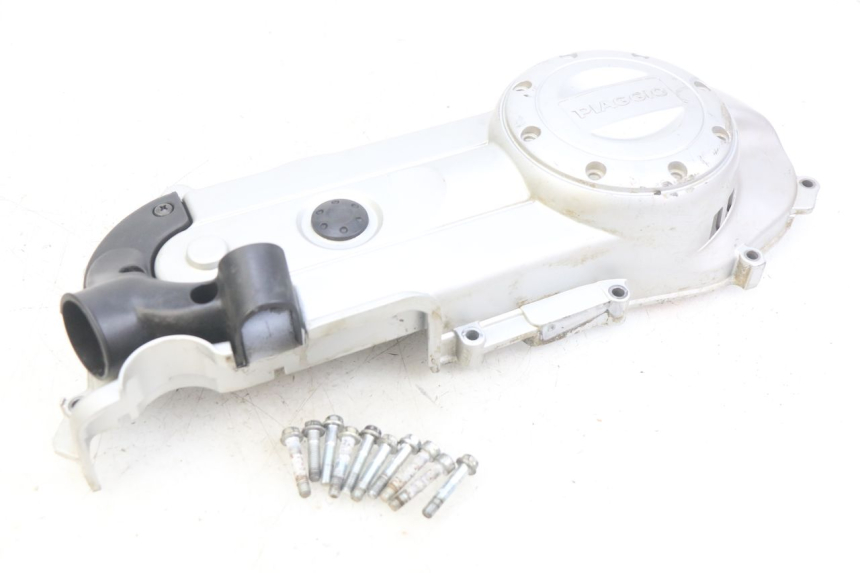 photo de CUBIERTA DEL VARIADOR PIAGGIO ZIP 4T 50 (2018 - 2020) - Detalles de los puntos de fijación