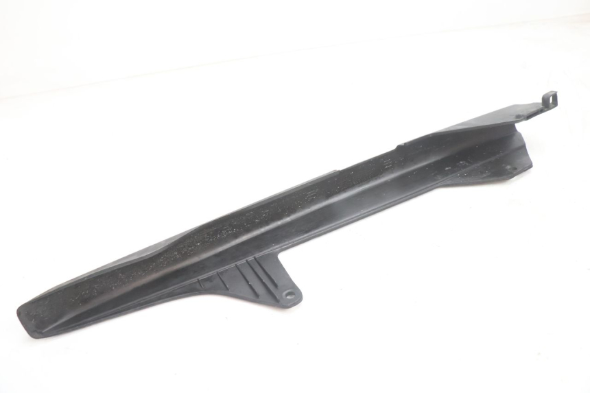 photo de CUBRECADENA HONDA CB F HORNET 600 (2005 - 2006) - Primer plano técnico