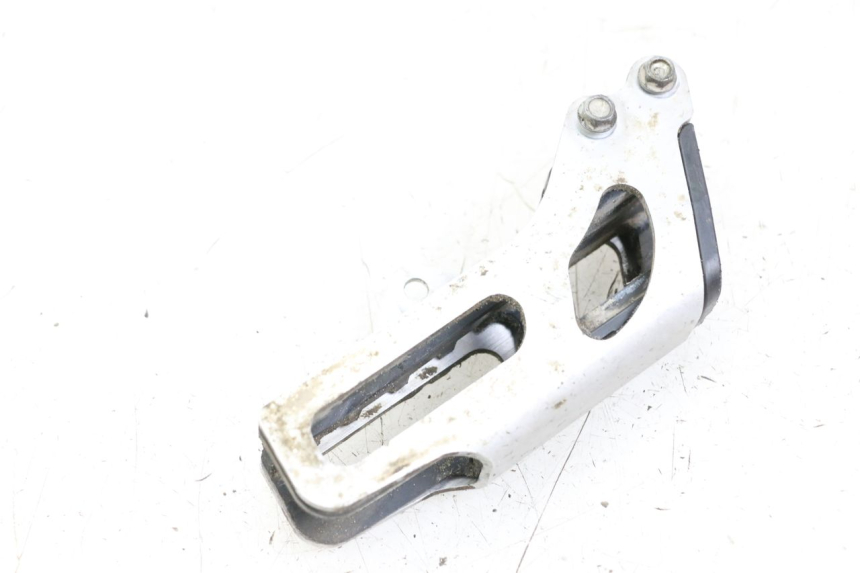 photo de CUBRECADENA HONDA CRF R 250 (2020 - 2021) - Otra perspectiva