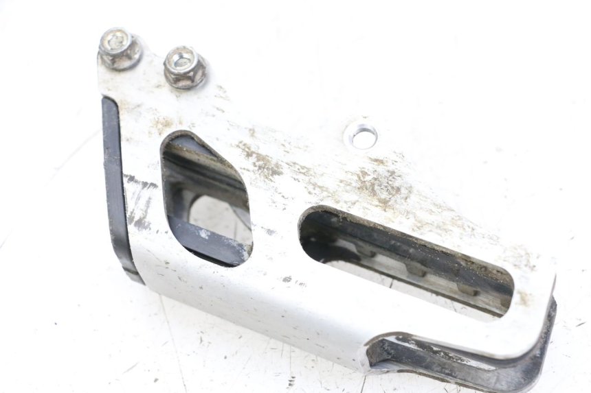 photo de CUBRECADENA HONDA CRF R 250 (2020 - 2021) - Primer plano técnico