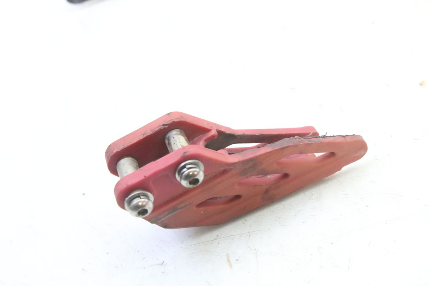 photo de CUBIERTA DE CADENA CCR DIRT BIKE 125 - Estado de la superficie y material