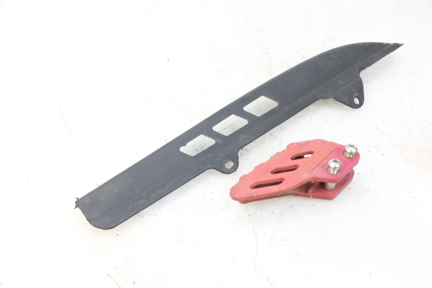 photo de CUBIERTA DE CADENA CCR DIRT BIKE 125 - Otra perspectiva