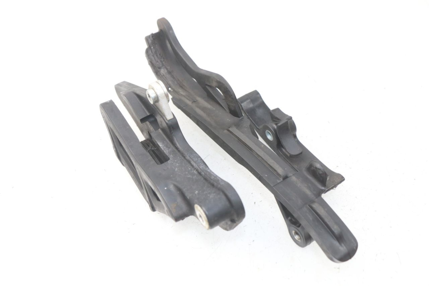 photo de CUBRECADENA HUSQVARNA FC 350 (2019 - 2022) - Primer plano técnico