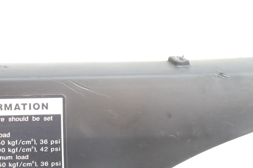 photo de CUBRECADENA YAMAHA FZ8 800 (2010 - 2016) - Zoom estado de uso