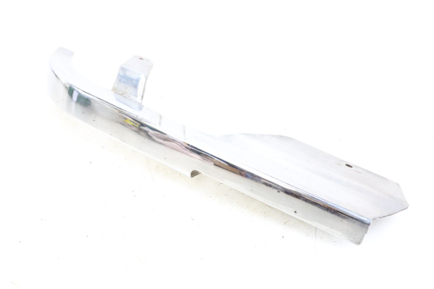 photo de CUBRECADENA SUZUKI GZ MARAUDER 125 (1998 - 2004) - Otra perspectiva