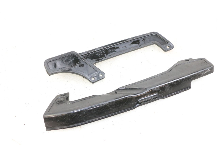 photo de CáRTER DE CADENA YAMAHA PW 80 (1983 - 2014) - Detalles de los puntos de fijación