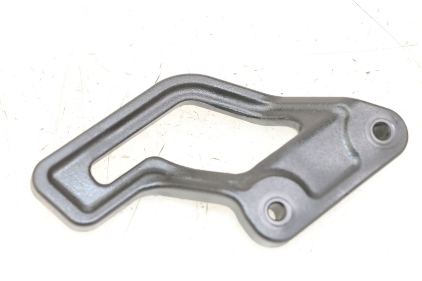 photo de CUBRECADENA ROYAL ENFIELD SCRAM 411 (2022 - 2024) - Vista general del producto