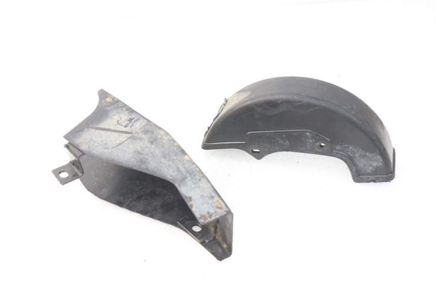 photo de CUBRECADENA ADLY RS SUPERSONIC 50 (2005 - 2010) - Detalle de la pieza