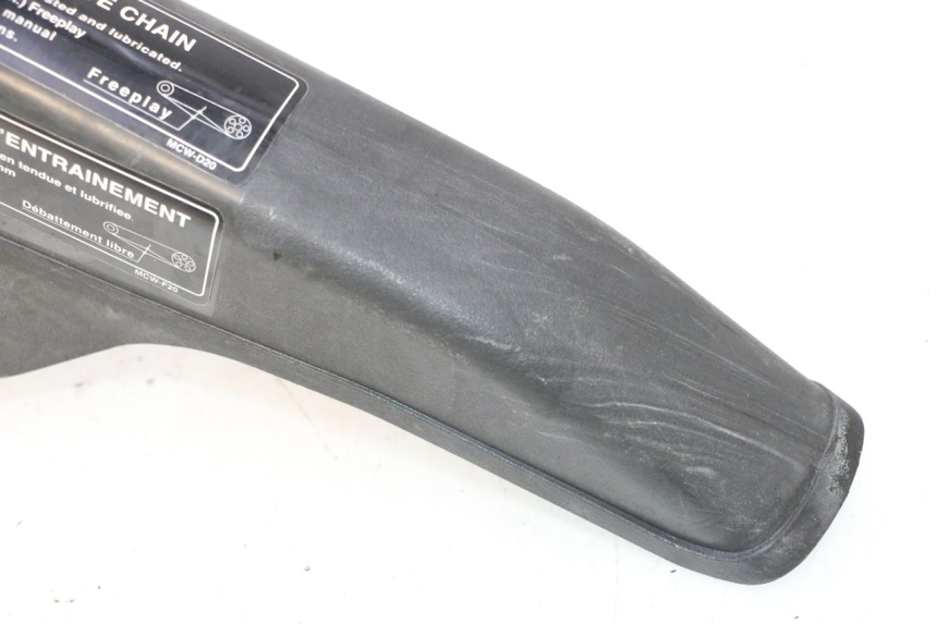 photo de CUBRECADENA HONDA XLV VARADERO 125 (2007 - 2012) - Detalles de los puntos de fijación