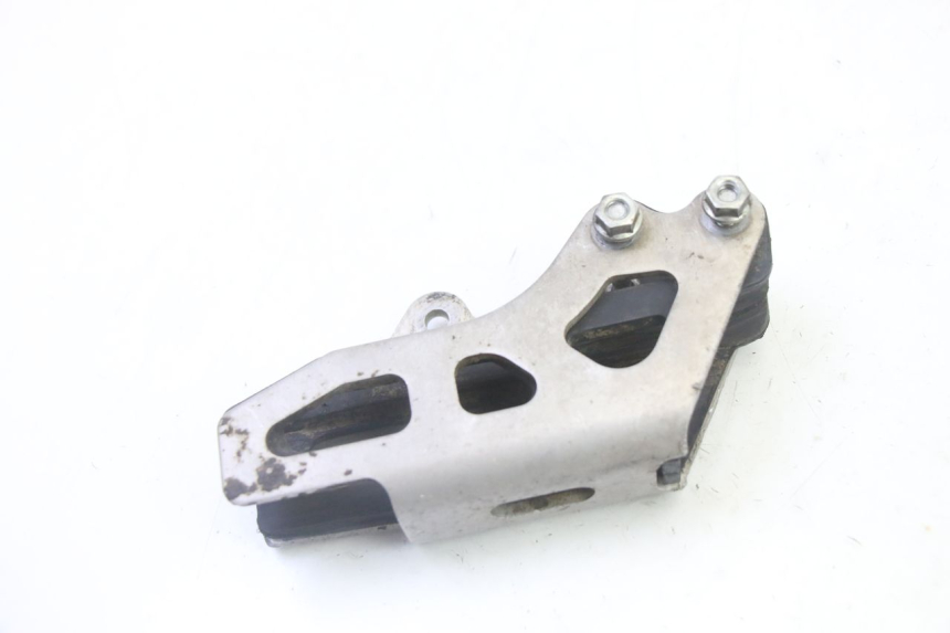 photo de CUBRECADENA YAMAHA YZF YZ-F 450 (2014 - 2016) - Primer plano técnico