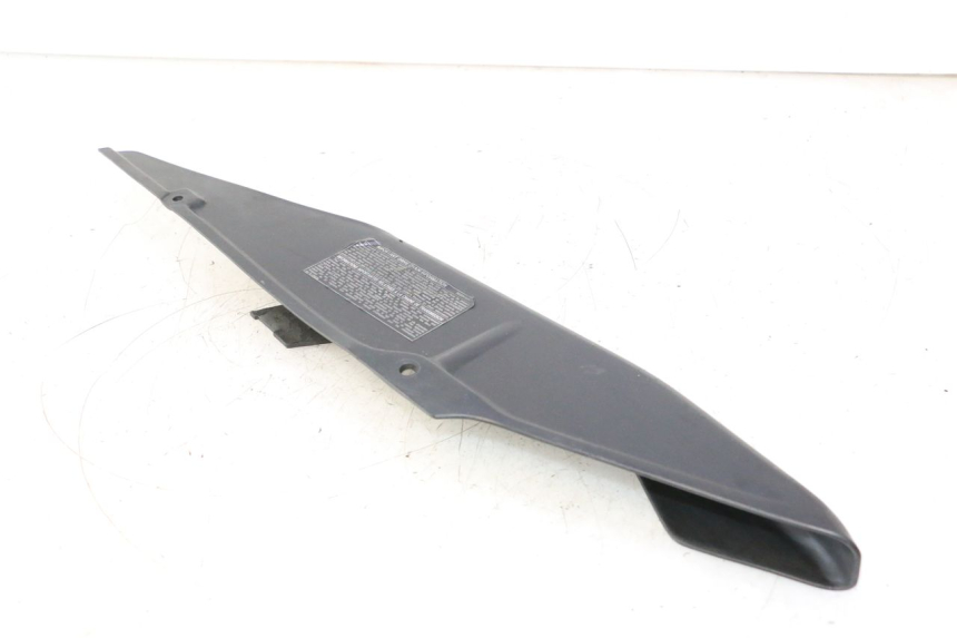 photo de CáRTER DE CADENA KAWASAKI ZZR 600 (1995 - 2004) - Detalle de la pieza