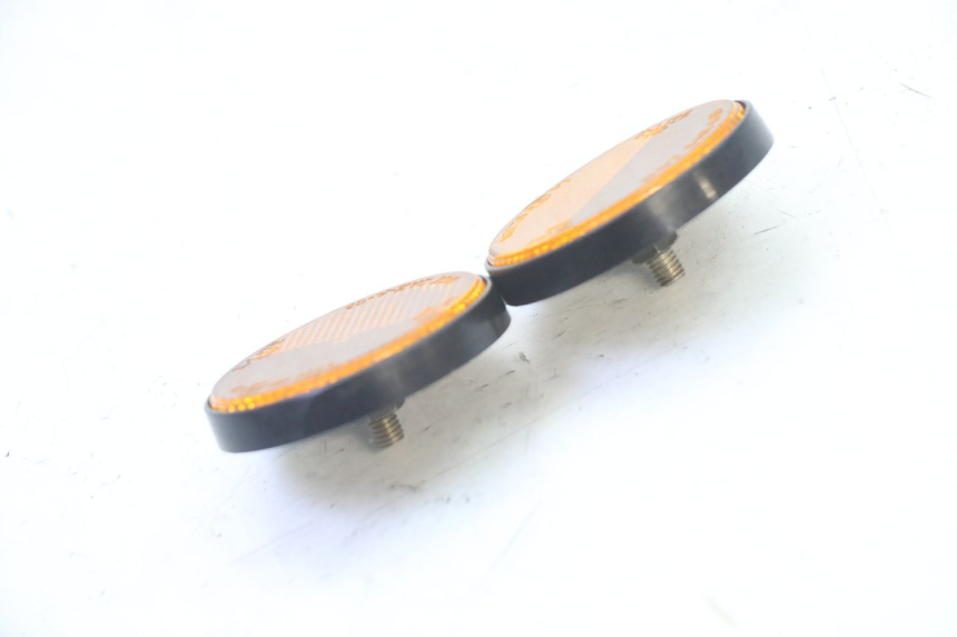 photo de CATADIÓPTRICO MOTRON BREEZY 4T 50 (2021 - 2025) - Detalle de la pieza