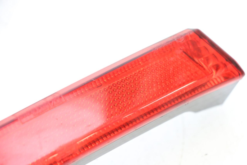 photo de CATADIÓPTRICO PIAGGIO MP3 RL 250 (2006 - 2010) - Detalle de la pieza
