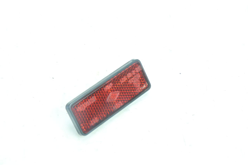 photo de CATADIÓPTRICO YAMAHA YP MAJESTY 125 (2007 - 2010) - Detalle de la pieza