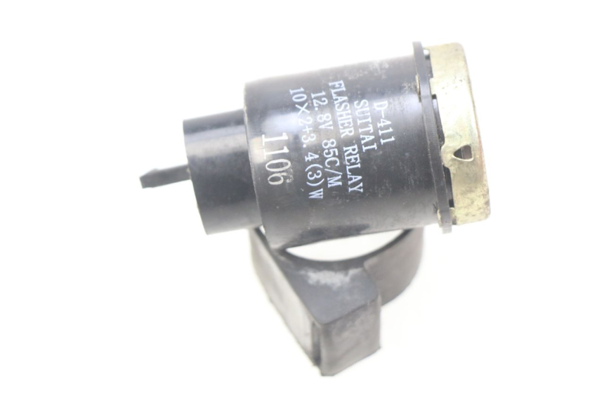 photo de RELE INTERMITENTE KYMCO AGILITY 4T 50 (2005 - 2018) - Zoom estado de uso