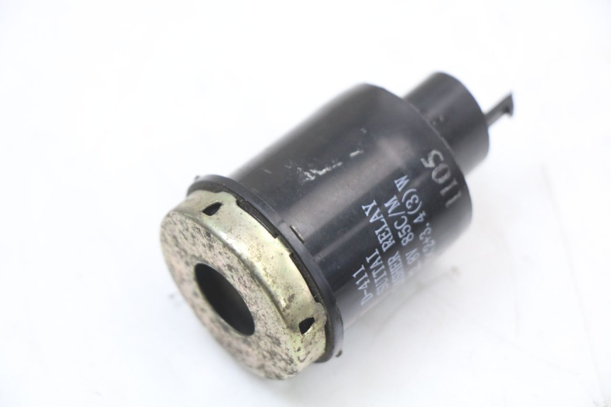 photo de RELE INTERMITENTE KYMCO AGILITY 4T 50 (2005 - 2018) - Detalle de la pieza