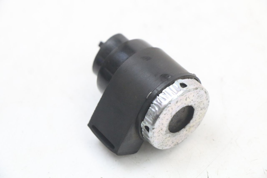 photo de CENTRALITA DE INTERMITENTES KYMCO AGILITY 4T 50 (2018 - 2022) - Detalle de la pieza