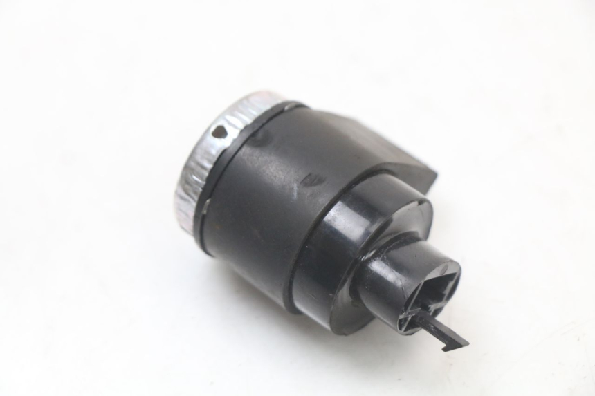 photo de CENTRALITA DE INTERMITENTES KYMCO AGILITY 4T 50 (2018 - 2022) - Zoom estado de uso