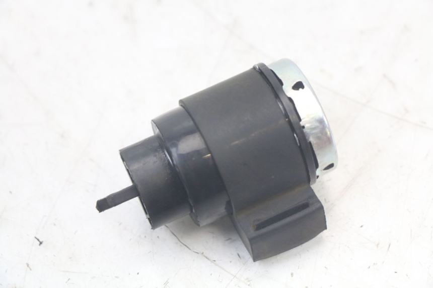 photo de CENTRALITA DE INTERMITENTES KYMCO AGILITY 4T 50 (2018 - 2022) - Zoom estado de uso