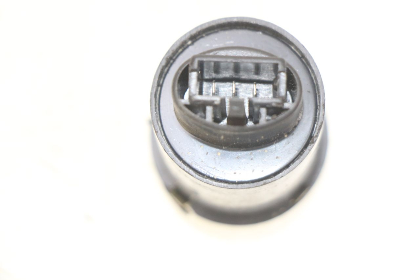 photo de CENTRALITA DE INTERMITENTES BAOTIAN BT 49 QT-9 50 (2006 - 2010) - Zoom estado de uso