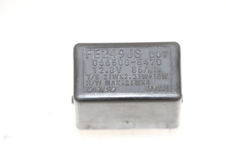 photo de RELE INTERMITENTES SUZUKI BURGMAN 650 (2013 - 2020) - Otra perspectiva