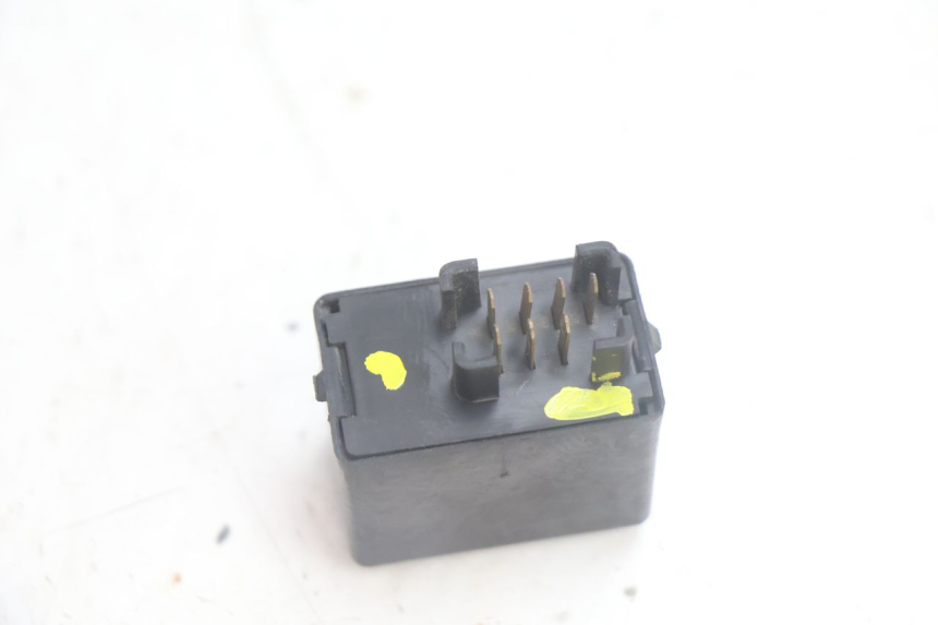 photo de RELE INTERMITENTES SUZUKI BURGMAN EXECUTIVE ABS 650 (2006 - 2012) - Zoom estado de uso