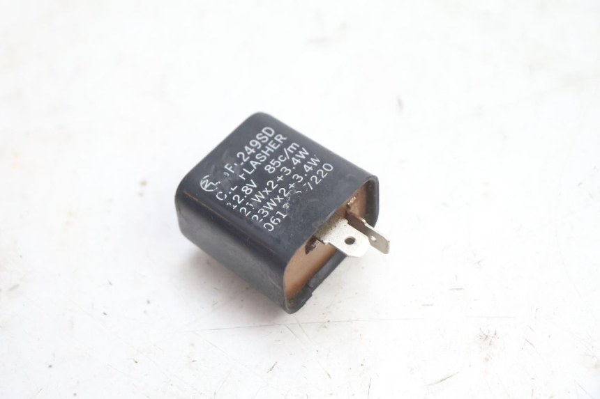 photo de RELE INTERMITENTES HONDA CB TWO FIFTY 250 (1991 - 2002) - Vista principal