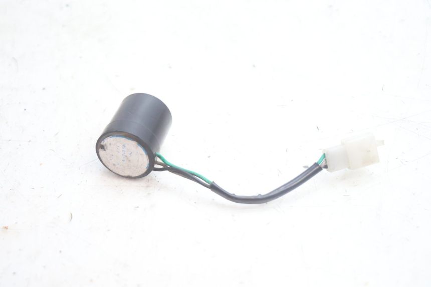 photo de RELE INTERMITENTES CF MOTO E-CHARM 125 (2005 - 2008) - Zoom estado de uso