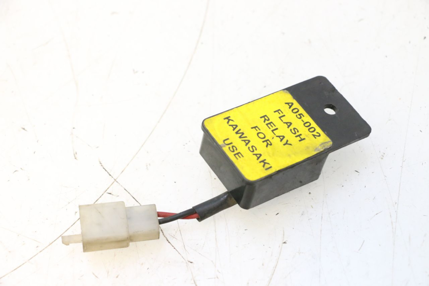 photo de RELE INTERMITENTES KAWASAKI ER-6 ER6 N 650 (2005 - 2009) - Zoom estado de uso