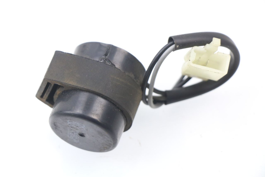 photo de CENTRALITA DE INTERMITENTES TNT MOTOR FASTINO 4T 50 (2013 - 2019) - Detalle de la pieza