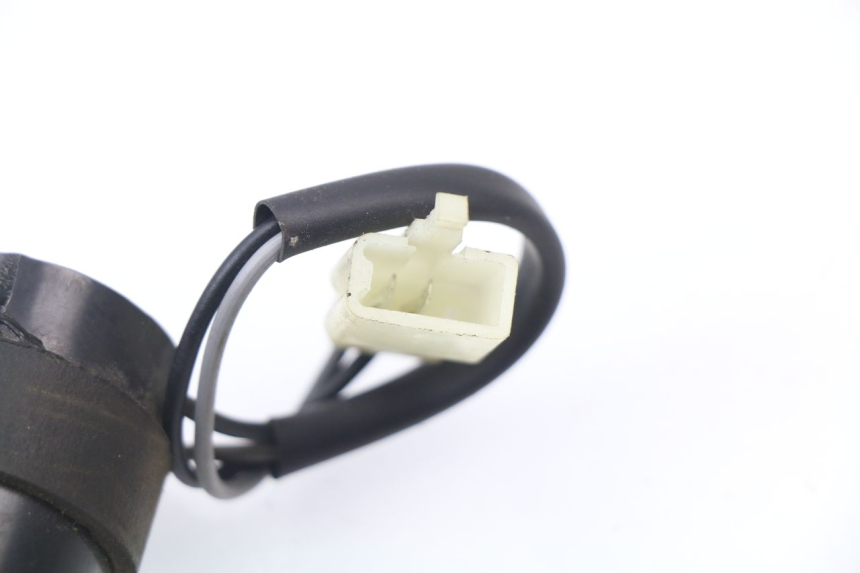 photo de CENTRALITA DE INTERMITENTES TNT MOTOR FASTINO 4T 50 (2013 - 2019) - Zoom estado de uso