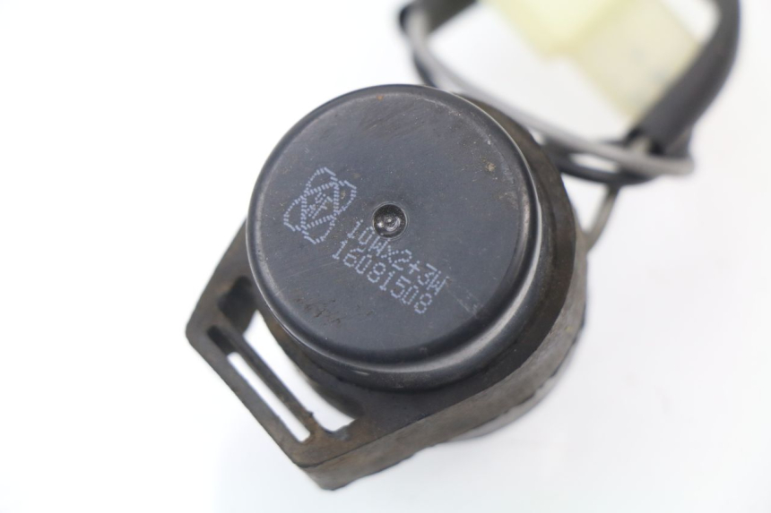 photo de CENTRALITA DE INTERMITENTES TNT MOTOR FASTINO 4T 50 (2013 - 2019) - Primer plano técnico