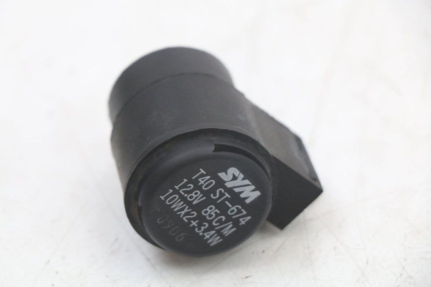 photo de CENTRALITA DE INTERMITENTES SYM FIDDLE 2 50 (2008 - 2013) - Vista principal