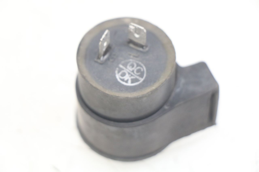 photo de CENTRALITA DE INTERMITENTES SYM FIDDLE 3 III 125 (2014 - 2020) - Zoom estado de uso