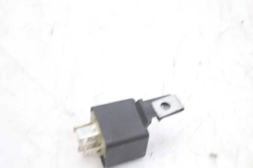 photo de RELE INTERMITENTE PIAGGIO FLY 4T 50 (2013 - 2017) - Detalle de la pieza
