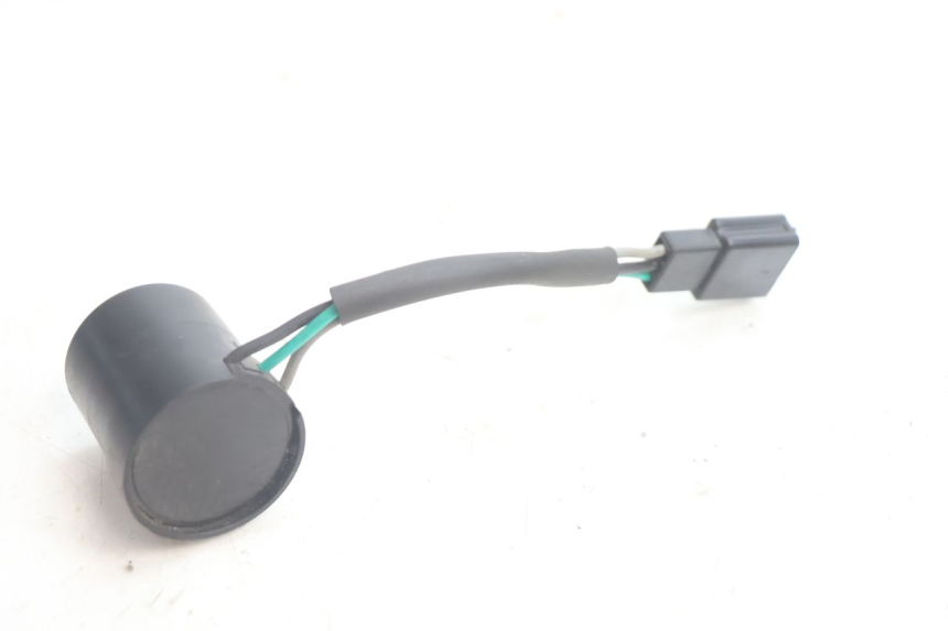 photo de RELE INTERMITENTES VASTRO GP 2T 50 (2013 - 2017) - Zoom estado de uso