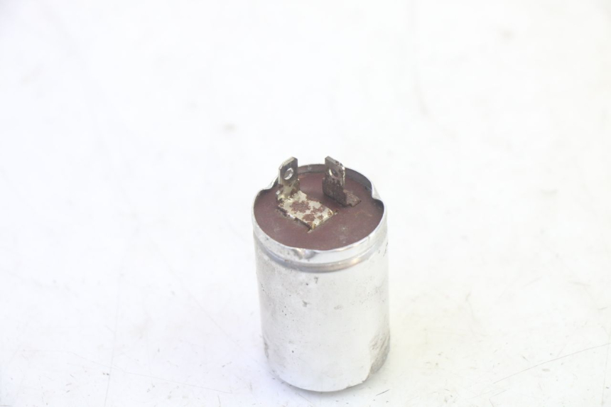 photo de RELE INTERMITENTES KAWASAKI GPX R WARBIRD 600 (1988 - 1993) - Otra perspectiva