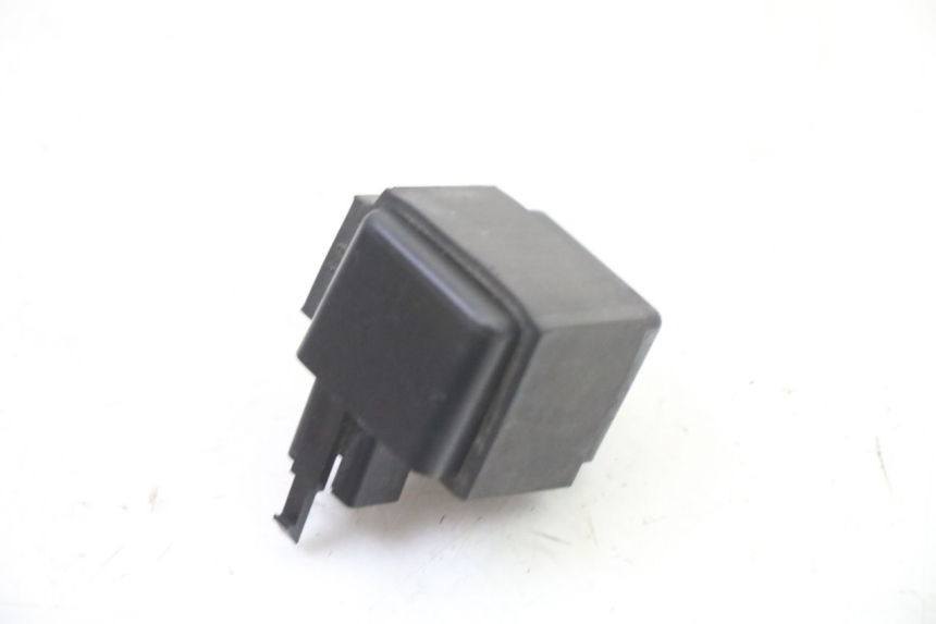 photo de CENTRALITA DE INTERMITENTES SUZUKI GS GSE 500 (2001 - 2003) - Detalle de la pieza
