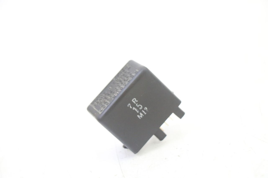 photo de RELE INTERMITENTES SUZUKI GSR 750 (2011 - 2017) - Vista principal