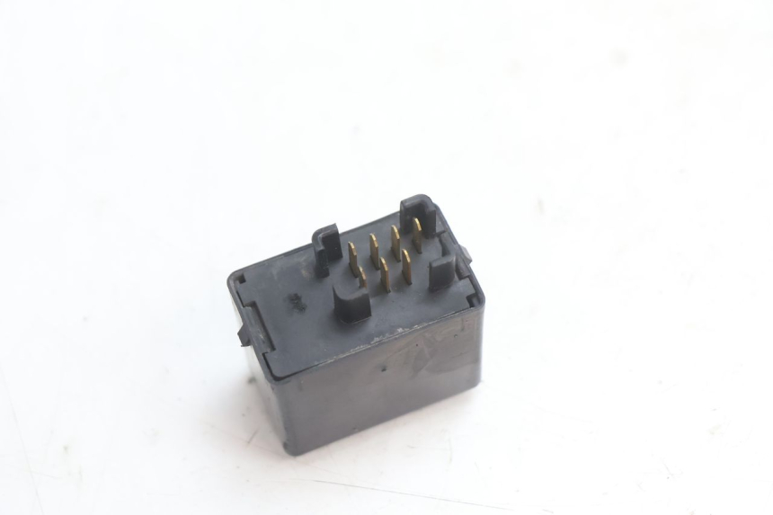 photo de RELE INTERMITENTES SUZUKI GSR 600 (2005 - 2012) - Otra perspectiva