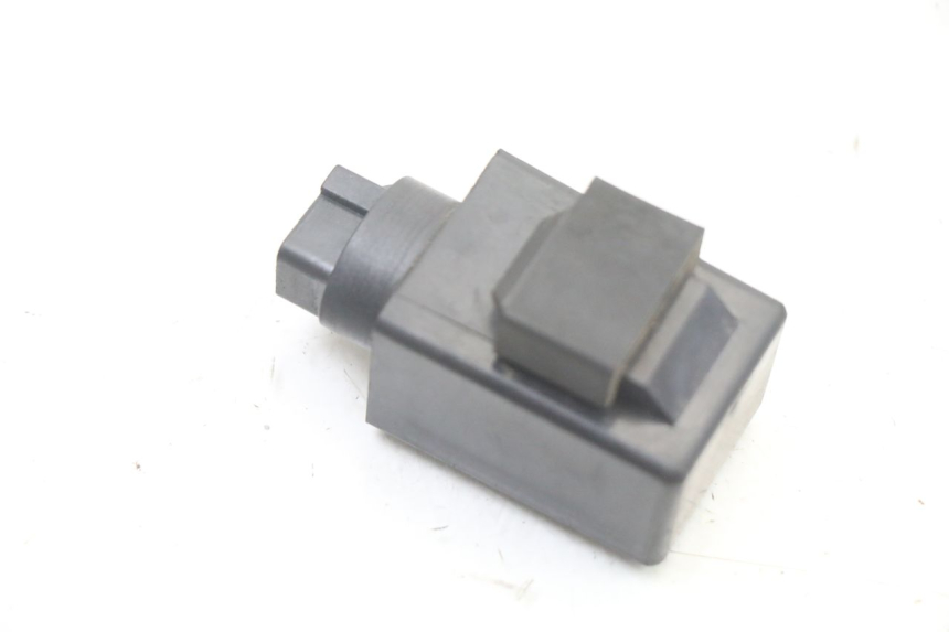 photo de CENTRALITA DE INTERMITENTES HONDA FES S-WING SWING ABS 125 (2007 - 2015) - Zoom estado de uso