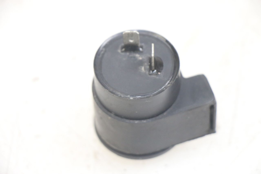 photo de RELÉ INTERMITENTE SYM JET 14 4T 50 (2018 - 2022) - Zoom estado de uso