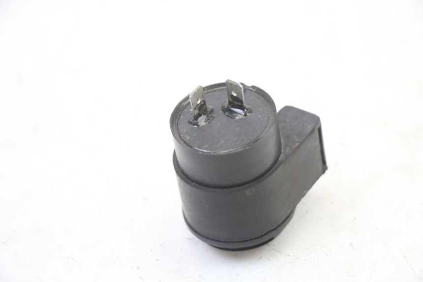 photo de RELÉ INTERMITENTE SYM JET 14 4T 50 (2018 - 2022) - Zoom estado de uso