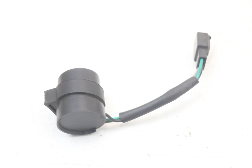 photo de RELE INTERMITENTES JM MOTORS VX 125 (2022 - 2025) - Primer plano técnico