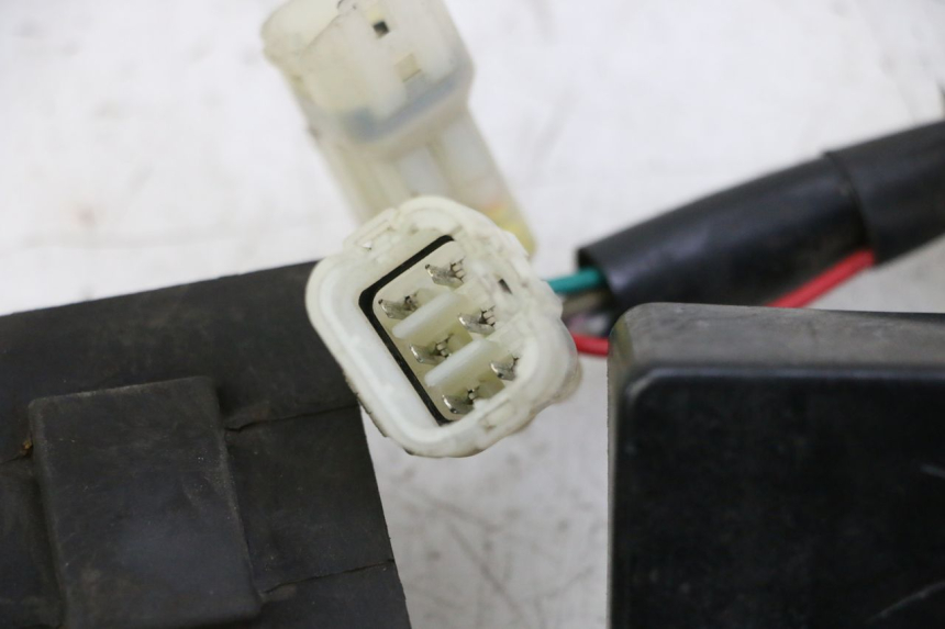 photo de RELE INTERMITENTES SYM JOYMAX 125 (2010 - 2017) - Recambio usado revisado