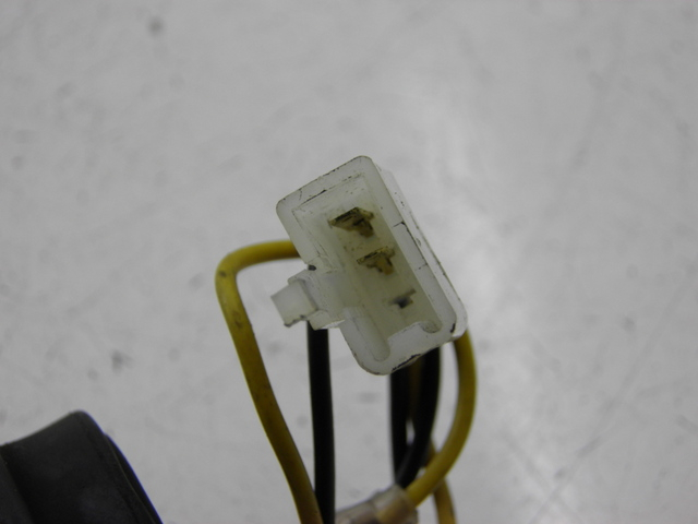 photo de RELE INTERMITENTES KAWASAKI ER - 5 500 (1997 - 2000) - Zoom estado de uso