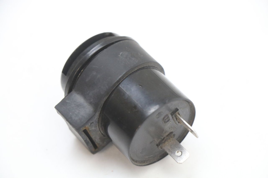 photo de CENTRALITA DE INTERMITENTES PEUGEOT KISBEE 4T 50 (2018 - 2022) - Zoom estado de uso